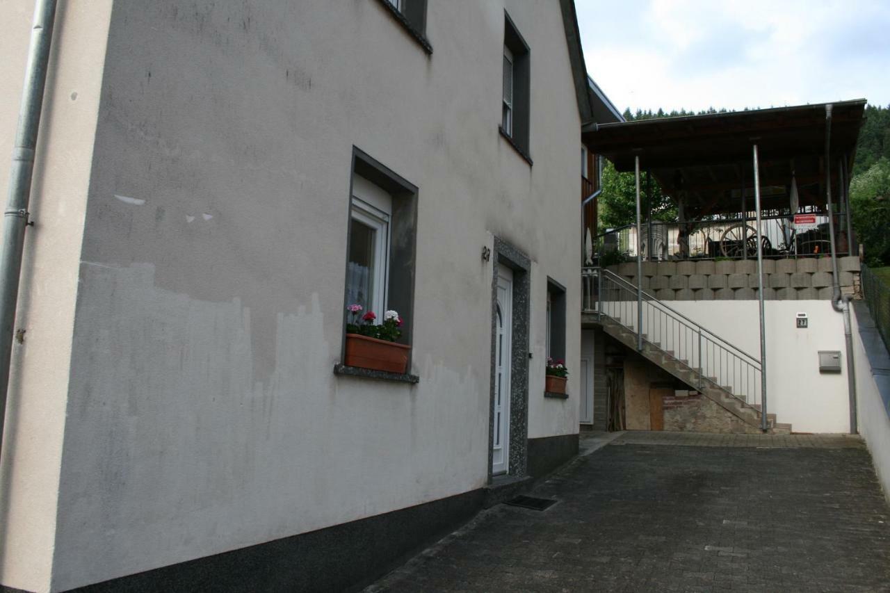 Zwei Ferienwohnungen "Im Weingarten " Burg  エクステリア 写真
